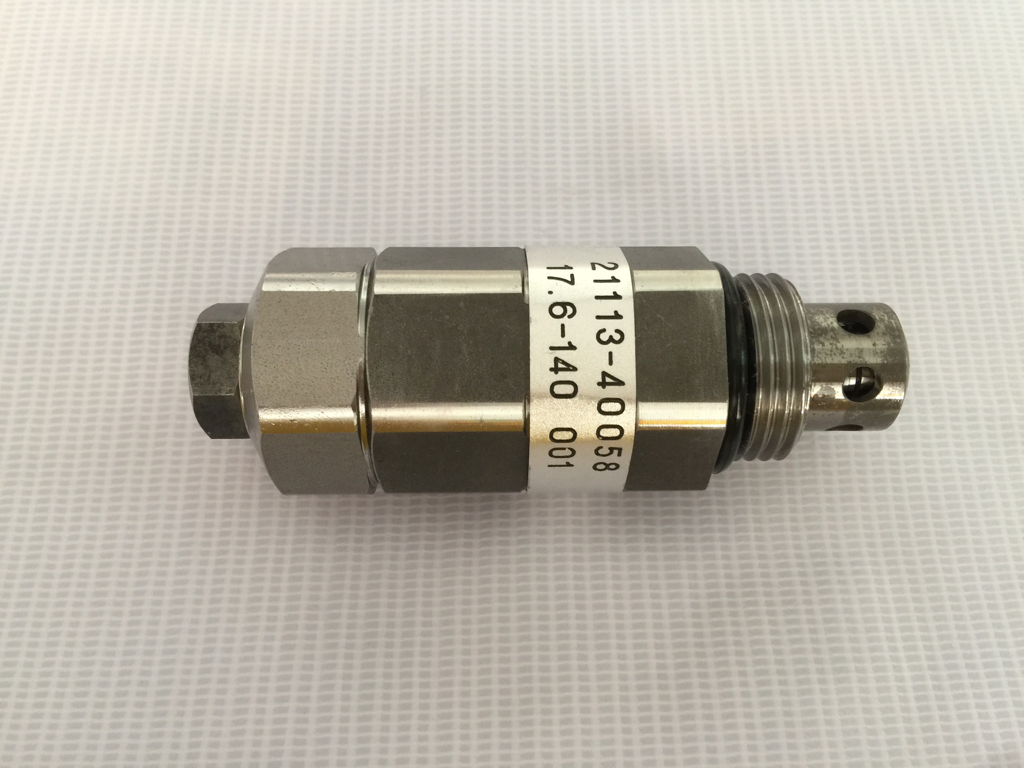 E200B Main Pressure Relief Valve Safety Valve Hydraulic