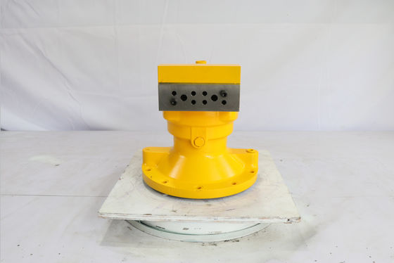 Repair Shop Excavator Swing Device , Hydraulic Slew Motor M2X63-16T DH150-R130